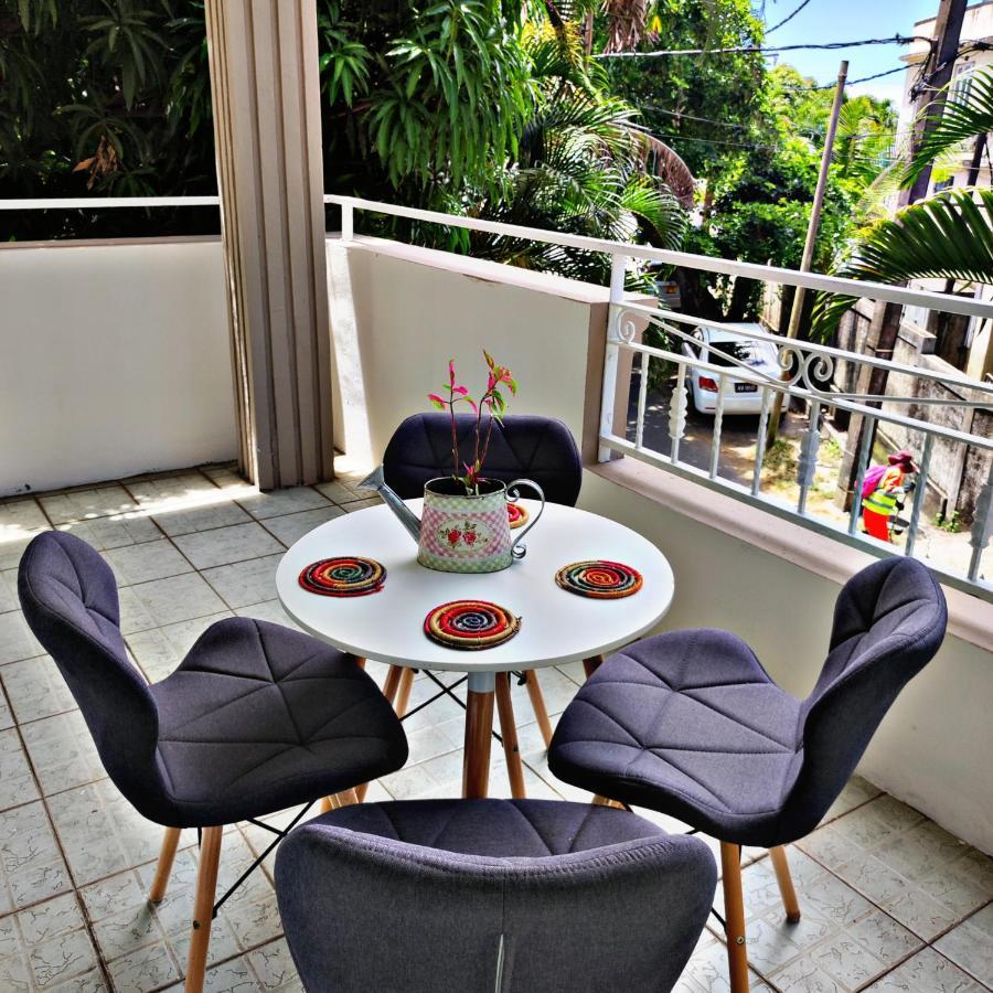 Grand Baie View Appart Esterno foto
